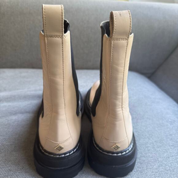 Sandro Liam Chelsea Ivory Cream Leather Boot Pull-on Boho Sz 37 US 6.5 - Picture 11 of 13